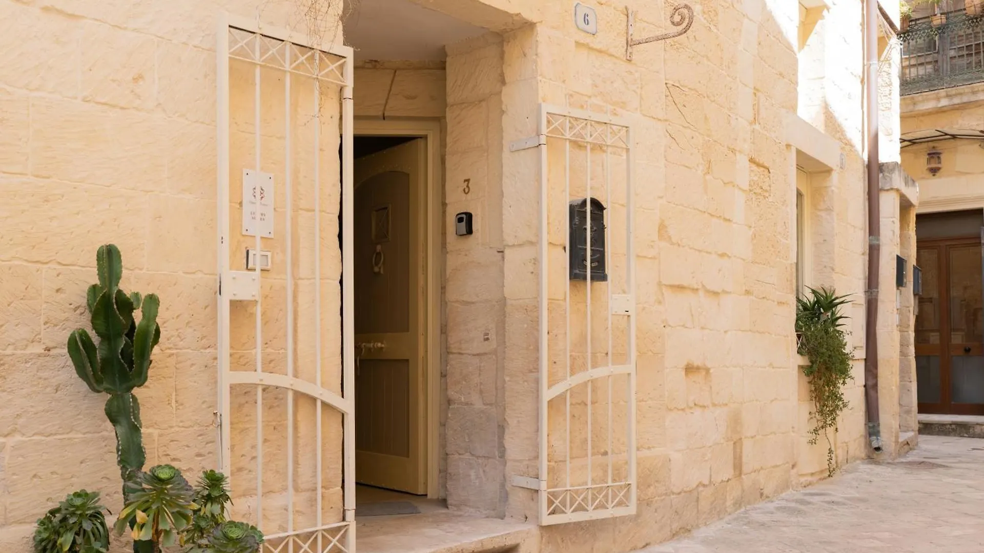 Apartment Dimora Barocca Luxury Suites Lecce